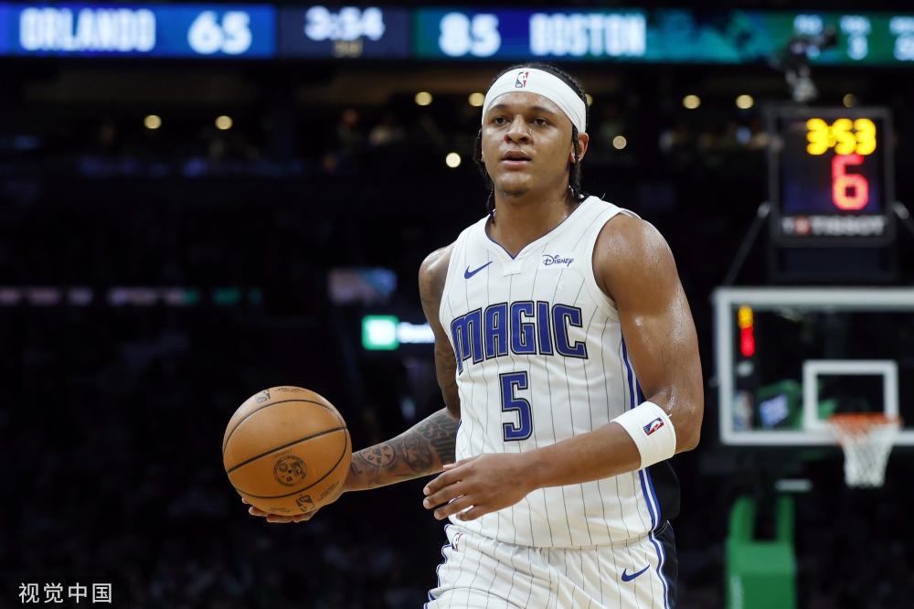 是在球场上 是在球场上